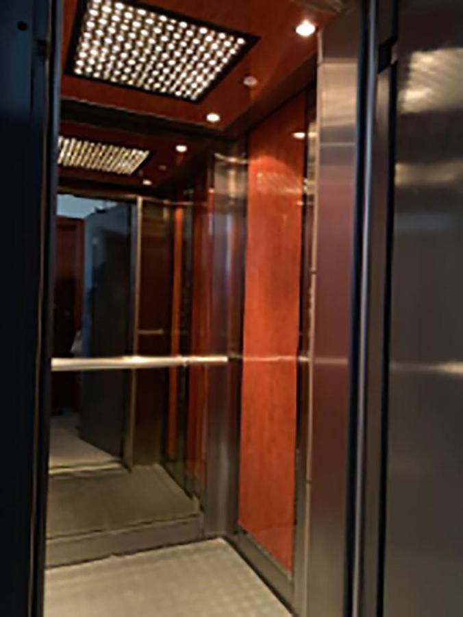 Little Emerald - Central Spot Apartments فولوس المظهر الخارجي الصورة